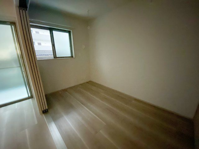 ベッドルーム