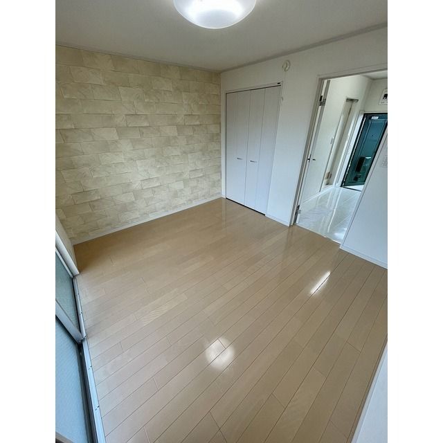 ベッドルーム