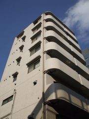 長谷川ビルの外観画像