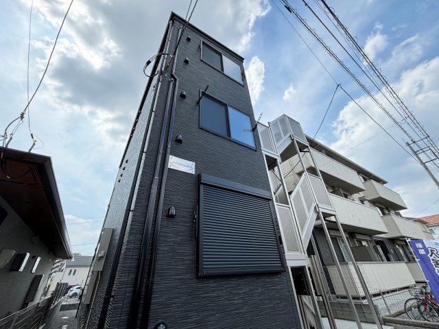 メゾン・ダルジャン西大宮の外観画像