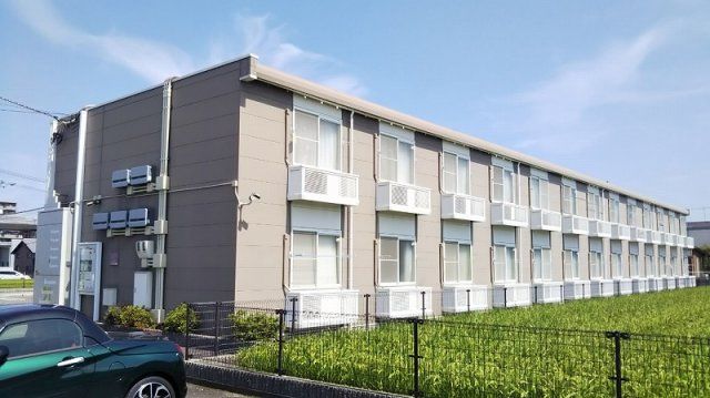 レオパレスVinghtSixの外観画像