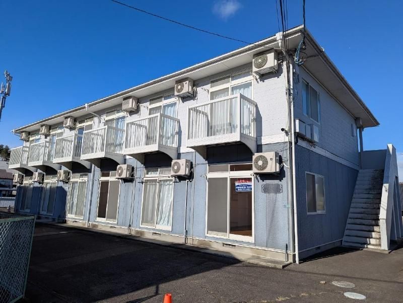 ロイヤルクレストの外観画像