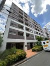 CASSIA江坂の外観