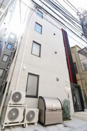 スペリオール新宿の外観画像