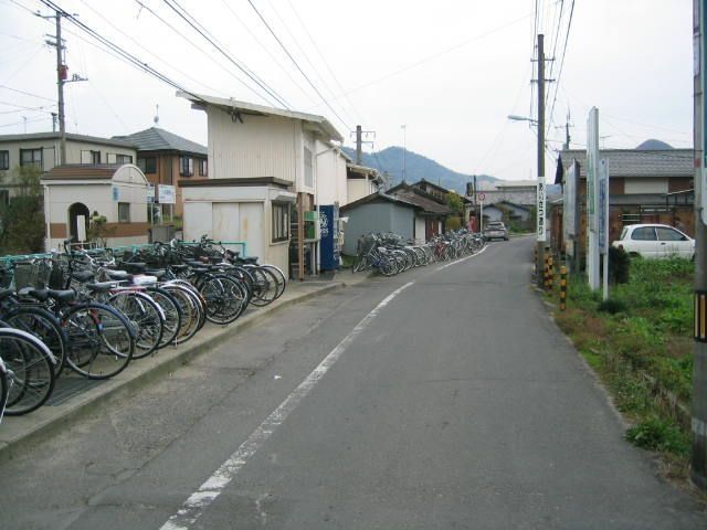 近くに施設あり