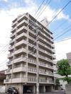 グランデュール医大南の外観