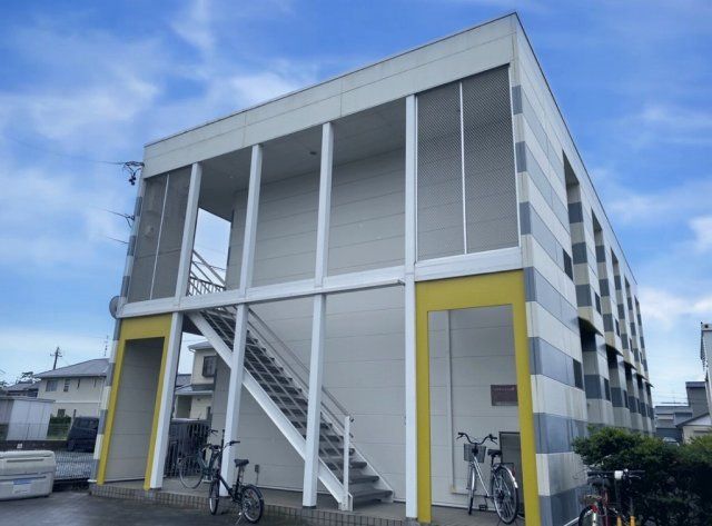 レオパレス白ゆりの外観画像