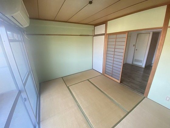 ベッドルーム