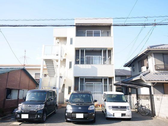 サンハイツの外観画像