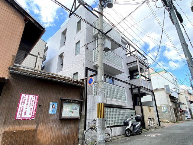シティパレス御所西の外観画像