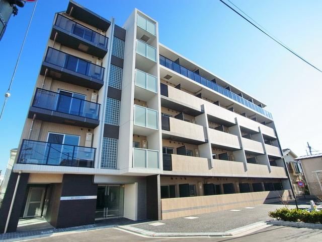 レアライズ立川AZの外観画像