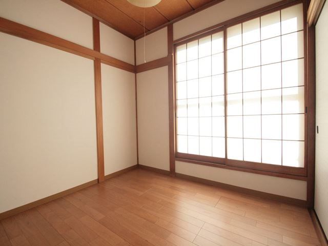 ベッドルーム