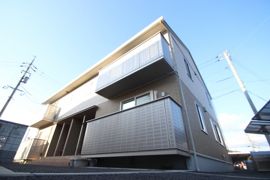 フローラル清水 A棟の外観画像