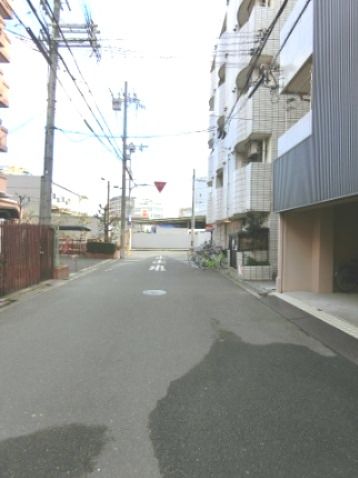 近くに施設あり