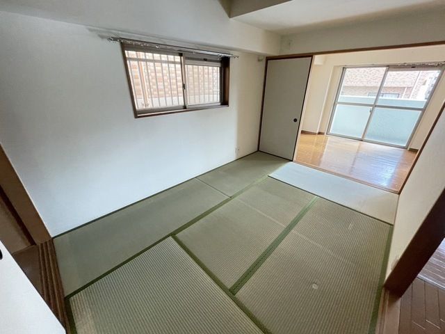 ベッドルーム