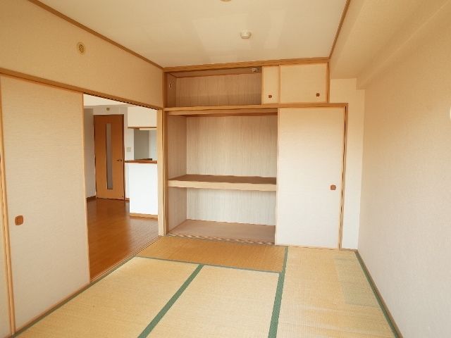 ベッドルーム