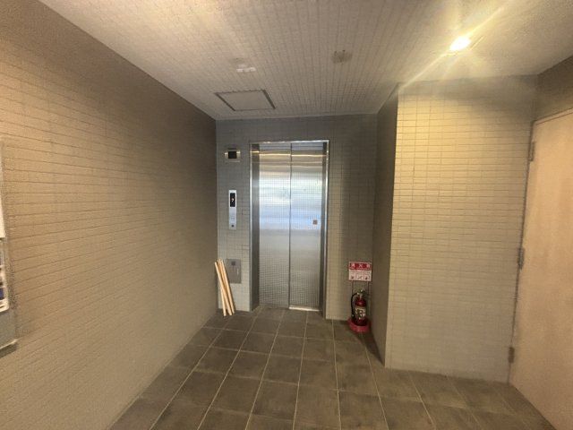 ロビー
