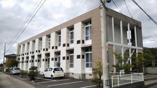 レオパレス坂出の外観画像