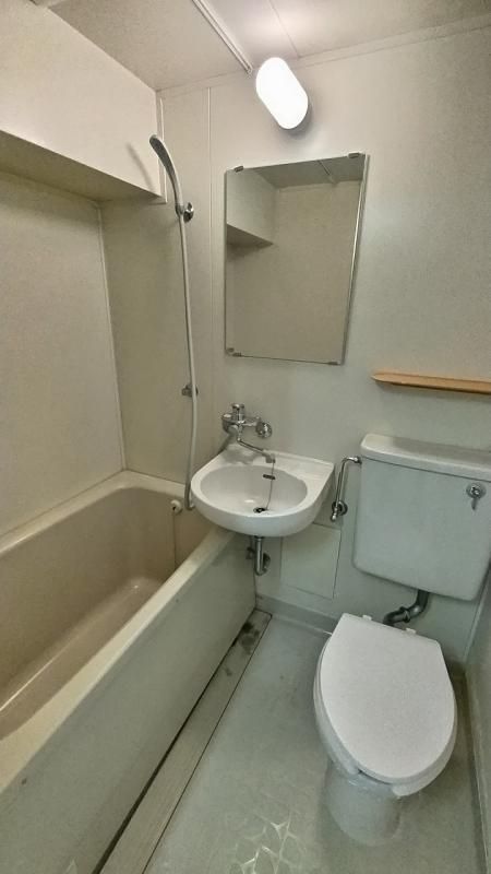 バスルーム