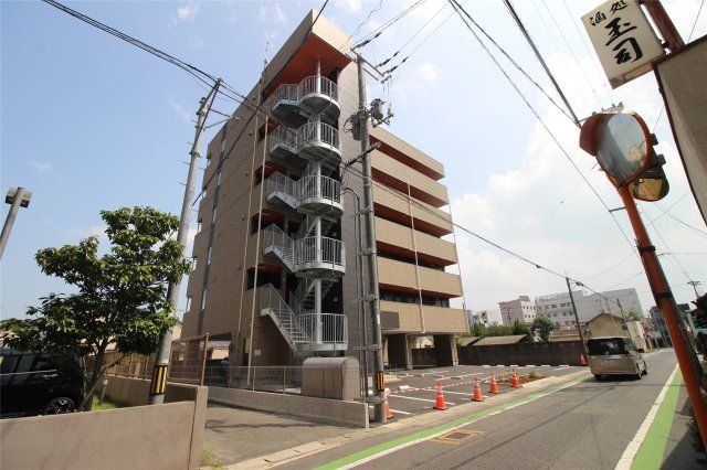 近くに施設あり
