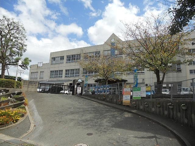 高須中学校(1700m)