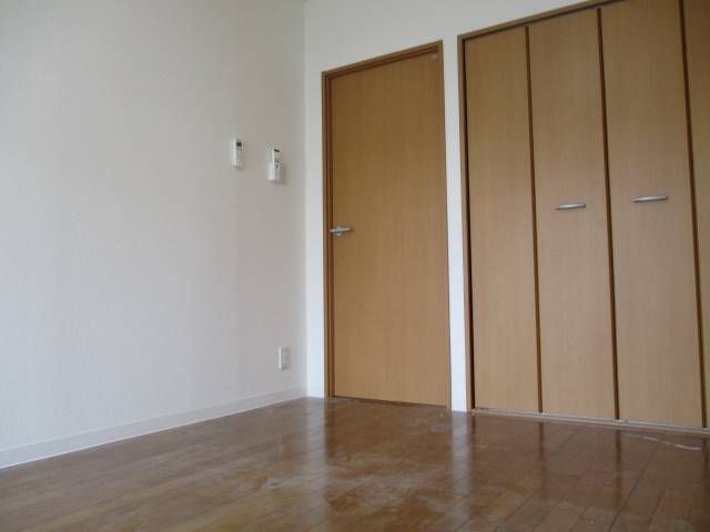 ベッドルーム