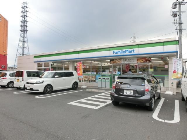 ファミリーマート/小倉TEXAS店 (173m)