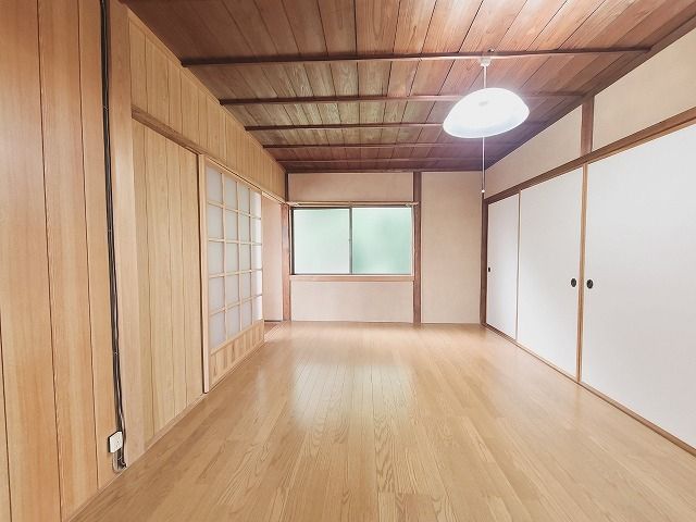 洋室