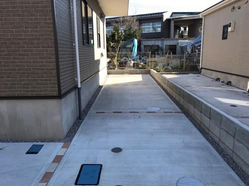 近くに施設あり