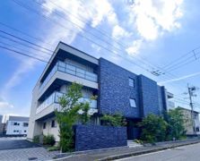 シャーメゾンステージ古川西 A棟の外観画像