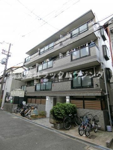 ファミーユイシハラの外観画像