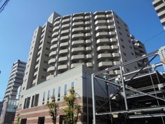 サーパスシティ新屋敷一番館の外観画像