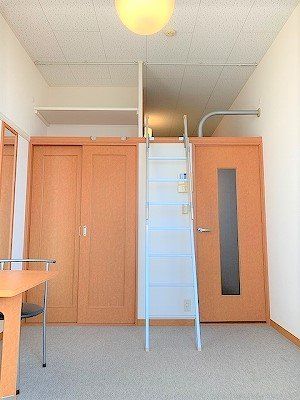 ベッドルーム