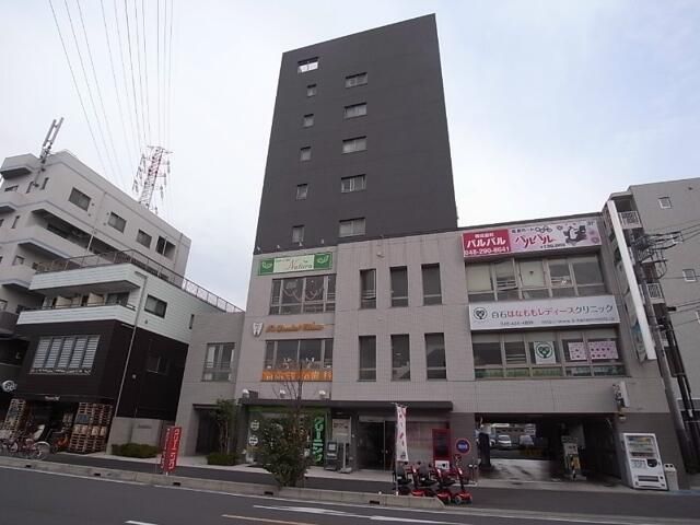近くに施設あり