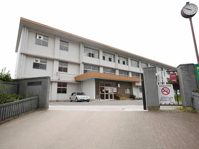 篠崎中学校(410m)