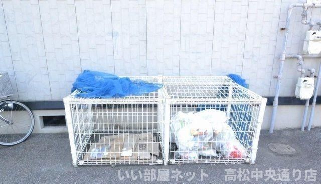 その他
