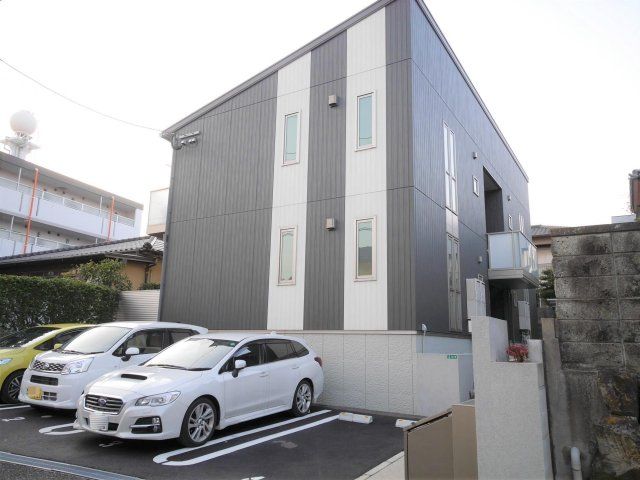 アルフラットの外観画像