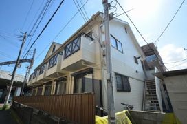 カルデアB棟の外観画像