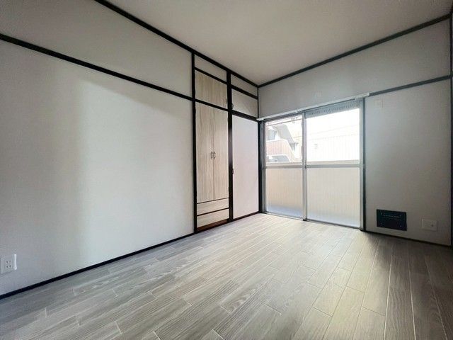 ベッドルーム