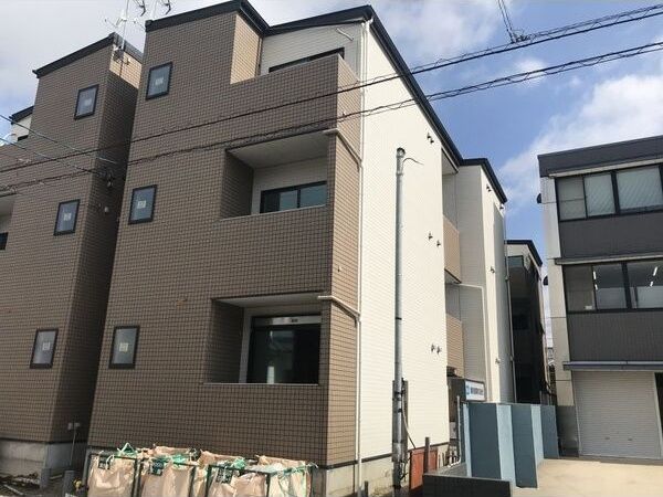 ROBOT HOUSE 守山B棟(ロボットハウの外観画像