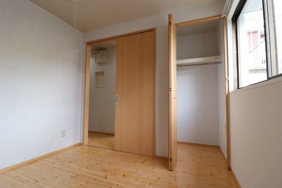 ベッドルーム