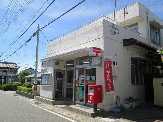岩出中黒郵便局様まで750m