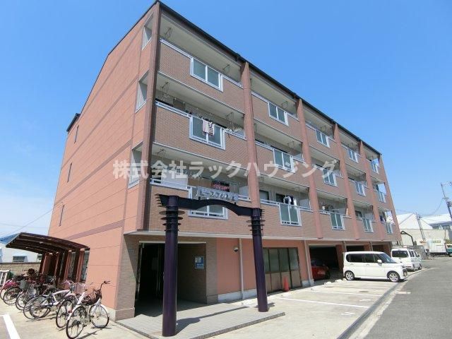 ピースフル四宮の外観画像