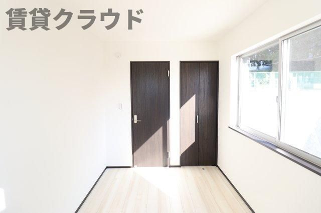 ベッドルーム