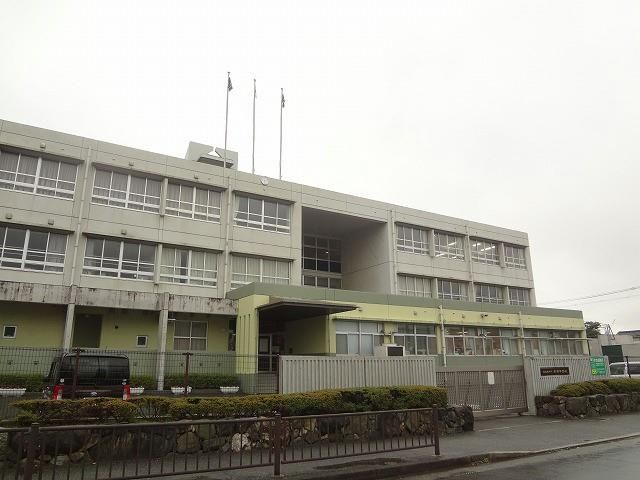 飛幡中学校(2100m)