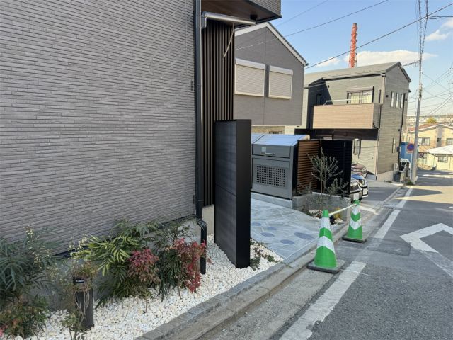 近くに施設あり