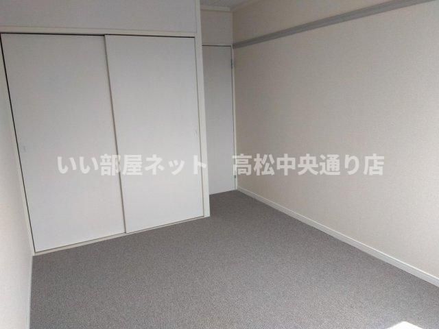 ベッドルーム