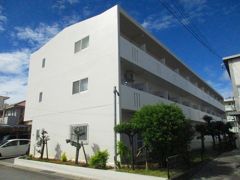 レオパレスUEHARAの外観画像