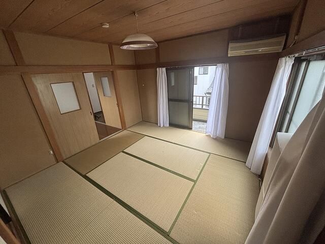 ベッドルーム