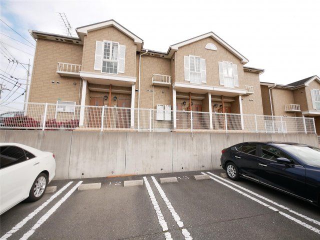 セレナーデ葛原B棟の外観画像